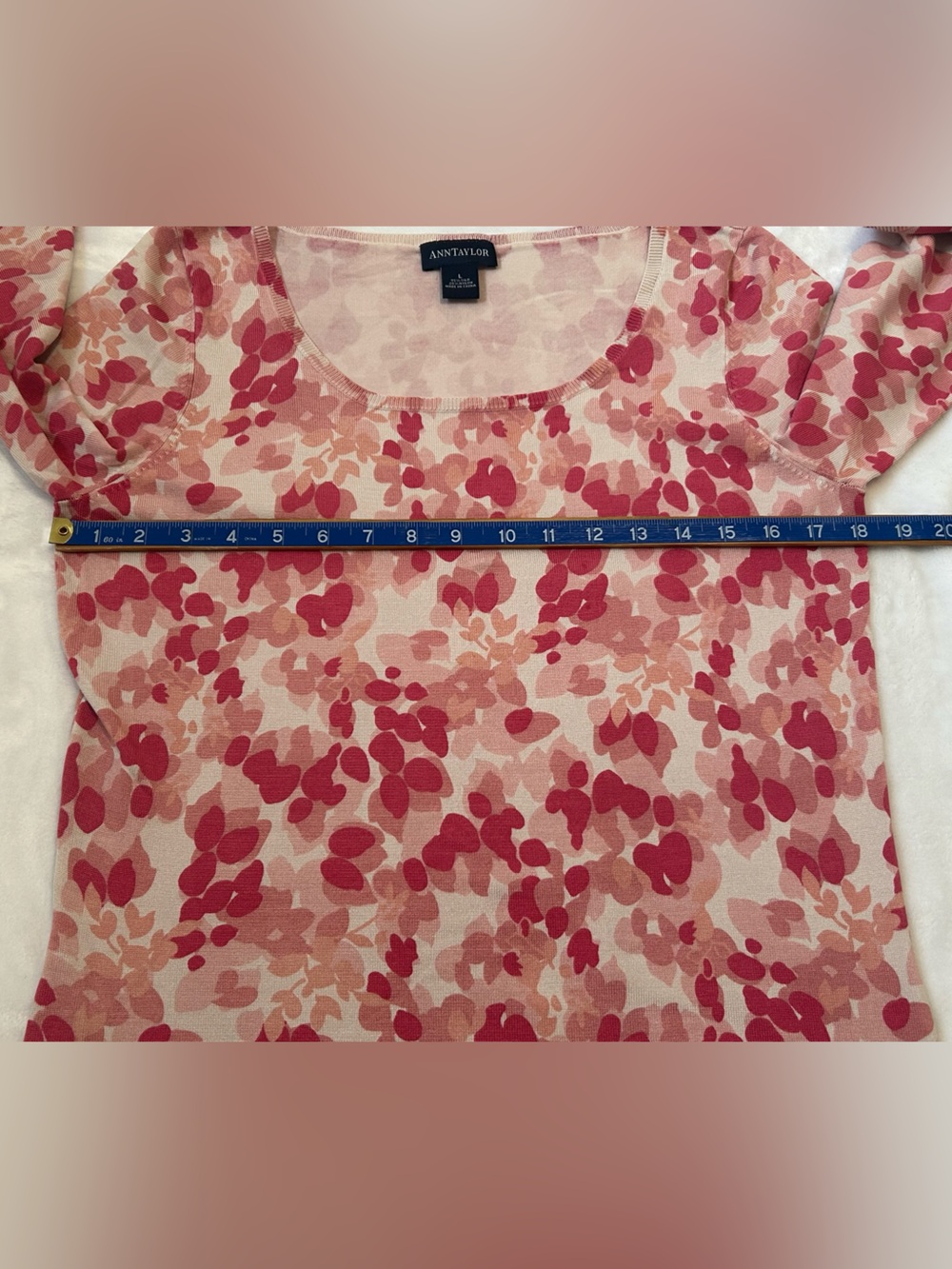 Ann Taylor 75% Silk Knit Top Women’s Large - Picture 7 of 7
